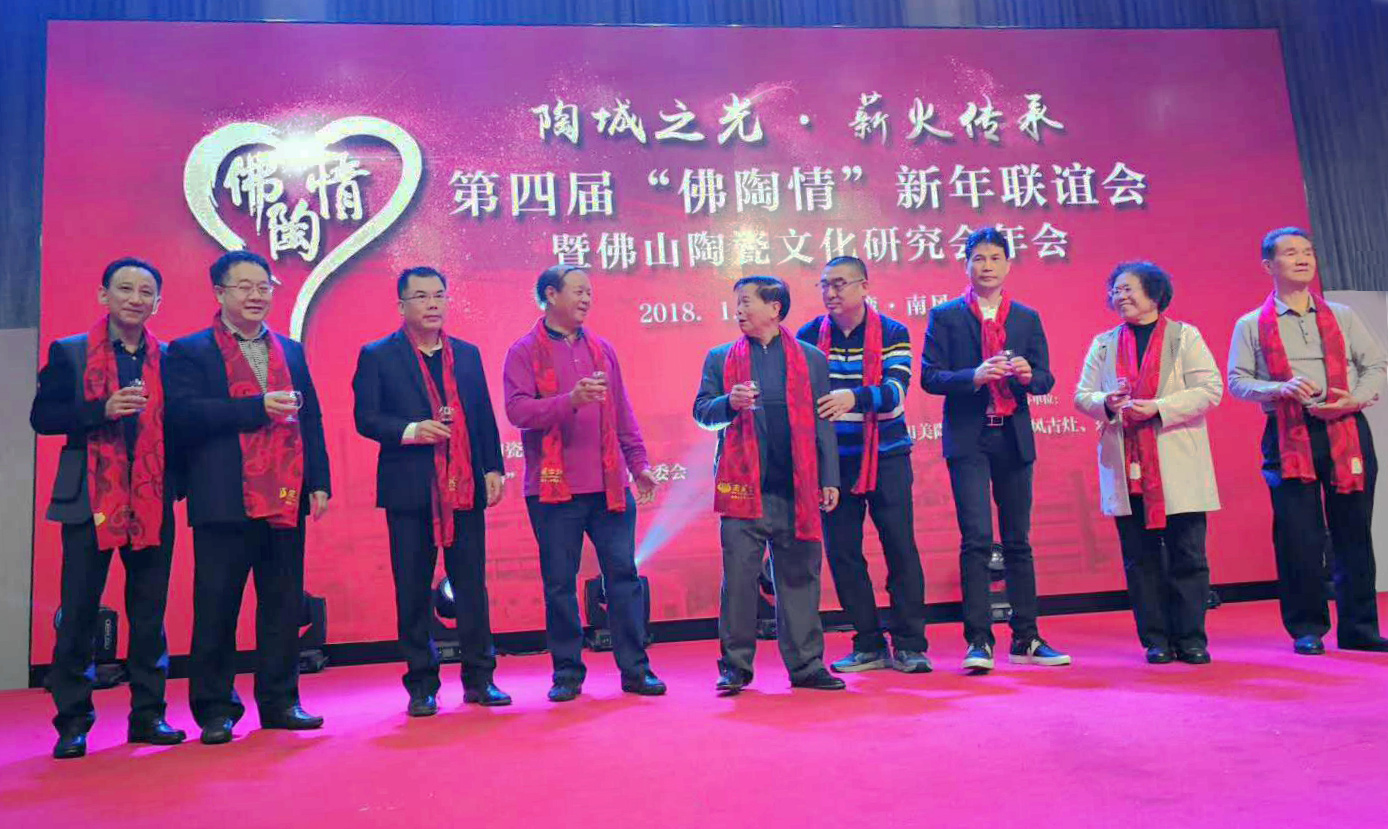 ���Čá������顱�����x�������L�����e��