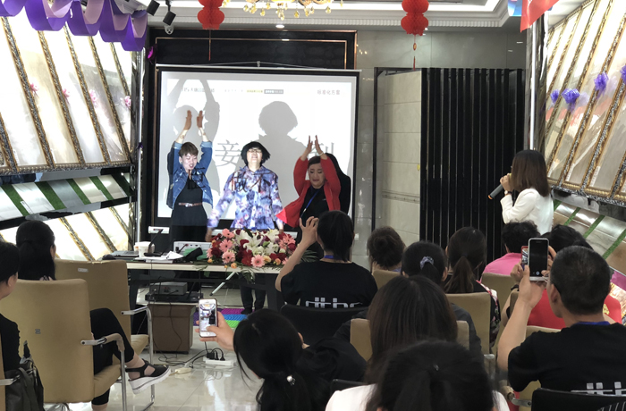 5 �W(xu��)�T���F(xi��n)��(ch��ng)�e�O����(d��ng).jpg